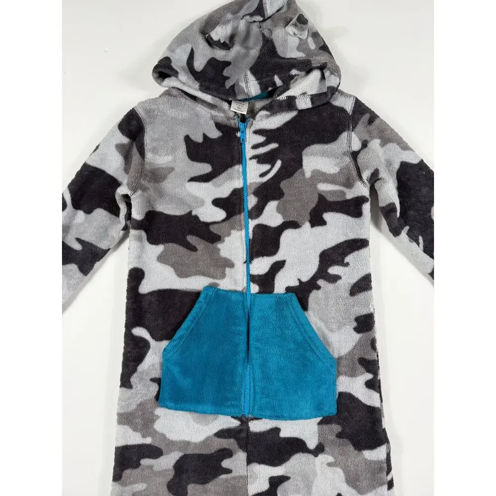 Tucker + Tate Camo Hooded Fleece One-Piece Pajamas Size 8-10 medium